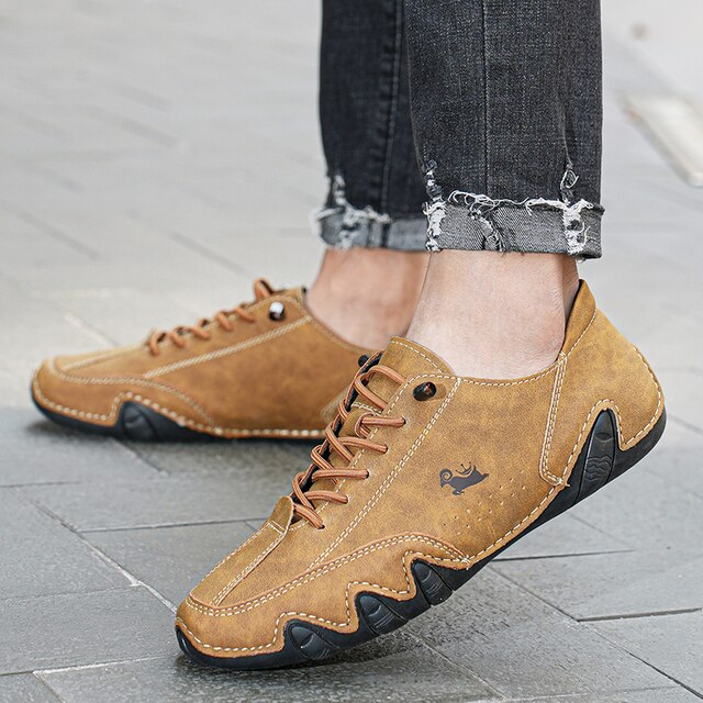 Cameron | Unisex Hand-Stitched Leather Low-Top Sneakers with Non-Slip Sole