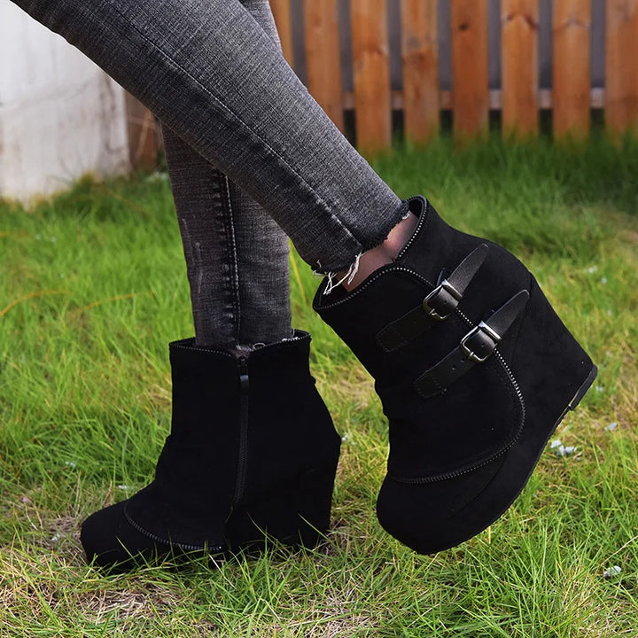 2025 nouvelles Bottes pour Femmes Zip femmes talons hauts daim mode talons compensés Durable rétro Femmes bottines tête ronde Bottes Femmes