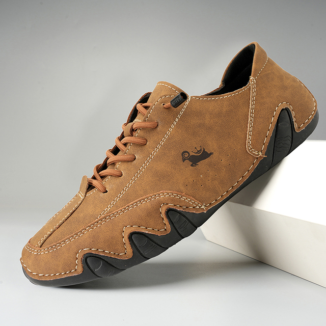 Cameron | Unisex Hand-Stitched Leather Low-Top Sneakers with Non-Slip Sole