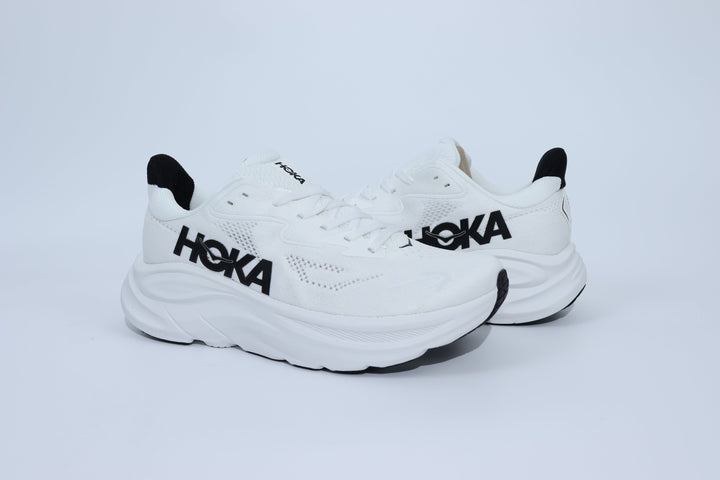 Clifton 10 - HK Unisex Sneakers - White Black