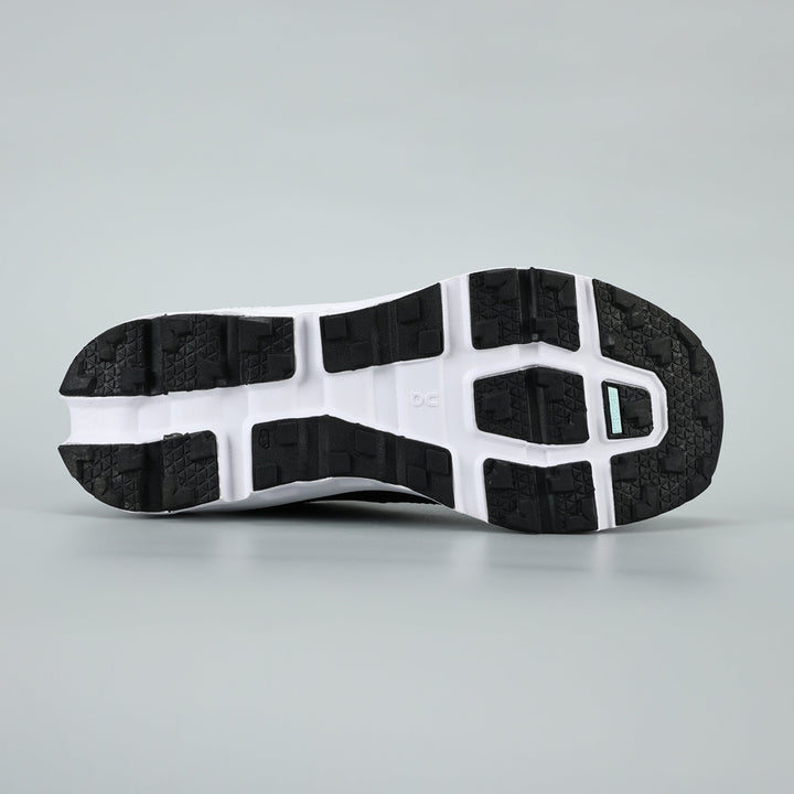 OC Vista - Waterproof Black & White Sneakers